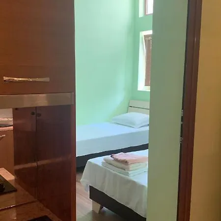 Apartment Stamopolu Klubnika *